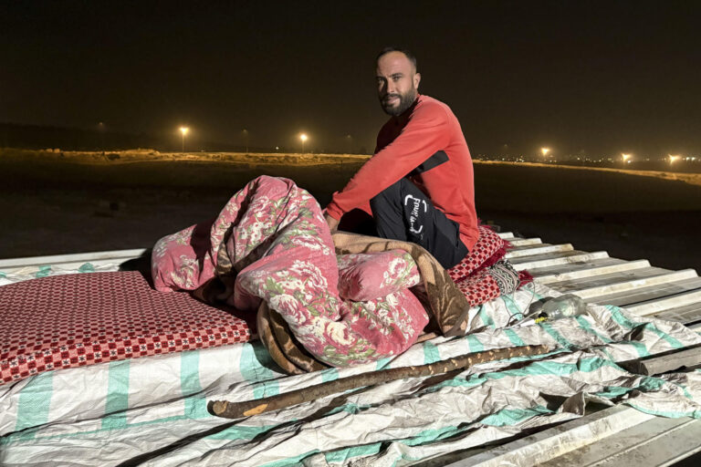 Una noche con los activistas israelíes que protegen a las aldeas palestinas de los colonos