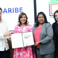 Decana Altagracia Tavárez es honrada como huésped distinguida de la ciudad de Miami