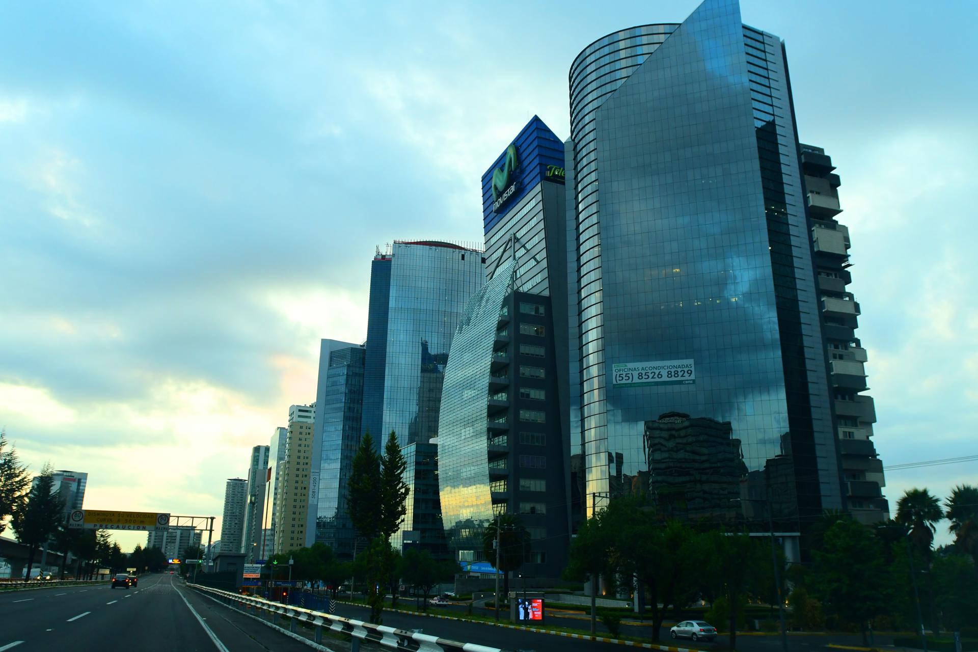 La inversión fija bruta de México cae un 10,4 % en agosto