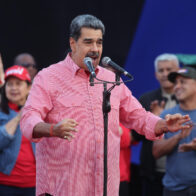 Nicolás Maduro canta 'Imagine' de John Lennon en medio de las tensiones con Estados Unidos