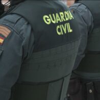 Detienen en España a una pareja acusada de vender a su hija de 14 años por 5,700 euros