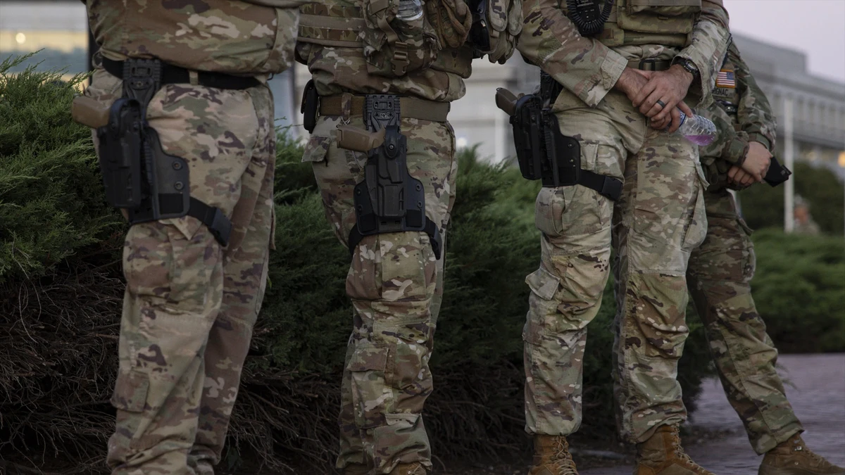 Dos agentes de la Guardia Nacional heridos en un tiroteo cerca de la Casa Blanca