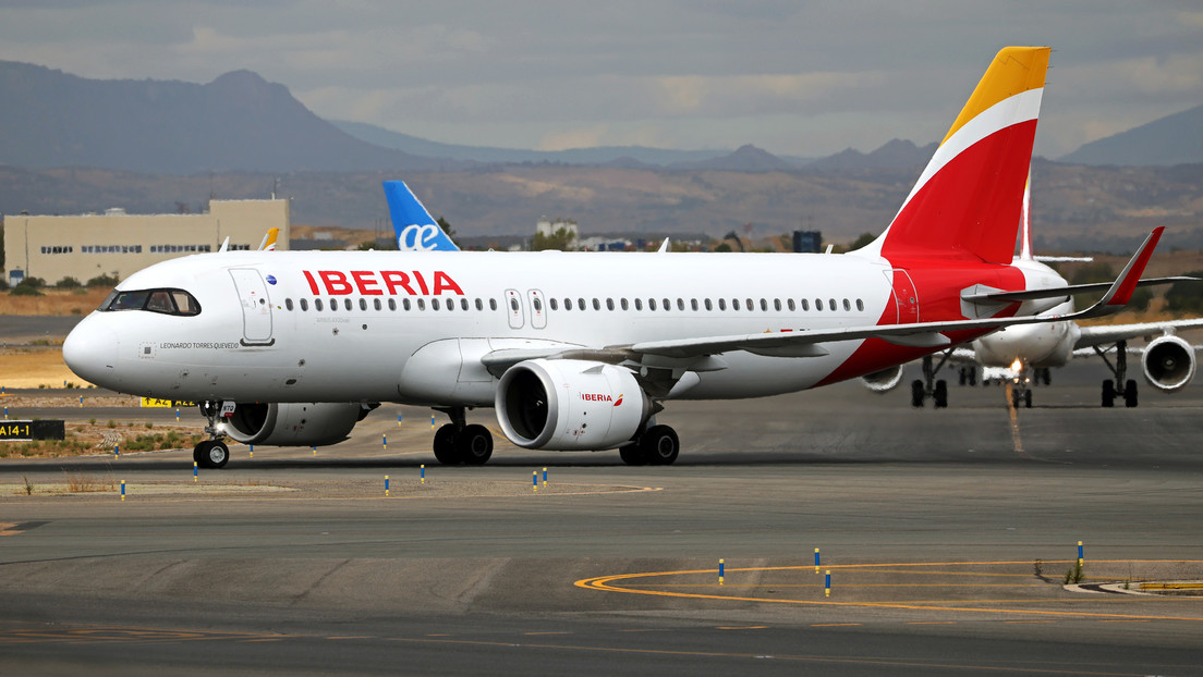 Venezuela revoca la concesión a 6 aerolíneas por "sumarse a las acciones de terrorismo" promovidas por EE.UU.