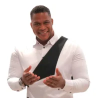 Jandy Ventura “El Legado” llevó la Navidad a La Casa de Alofoke 2