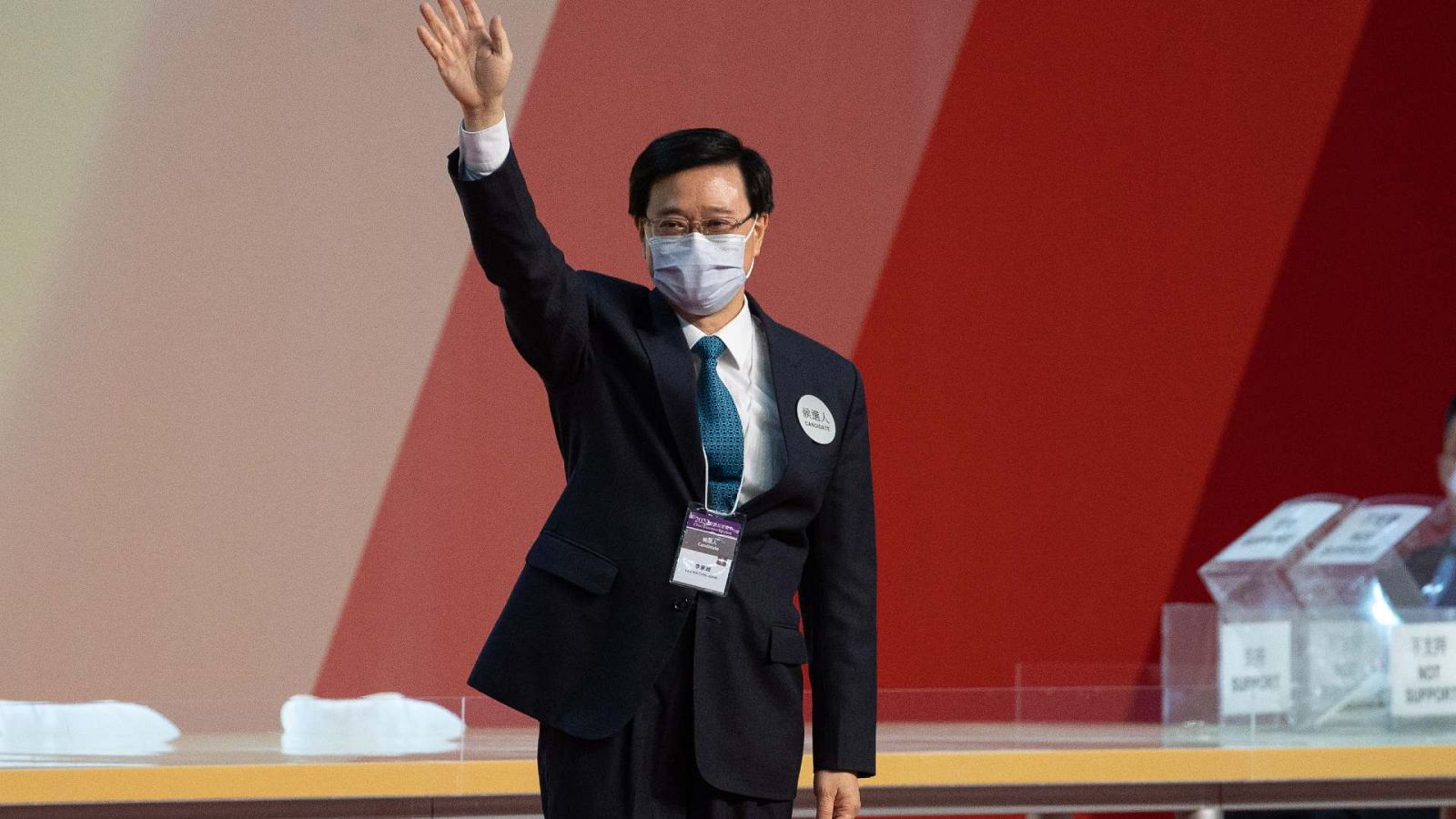 Ejecutivo hongkonés, John Lee