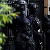Al menos 54 heridos tras una explosión en una mezquita de un colegio de Yakarta