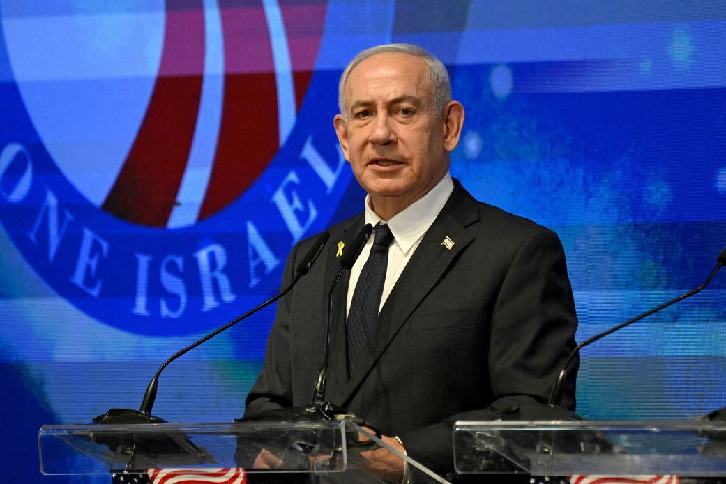 Irán escenifica la enemistad con Estados Unidos en aniversario de la toma de la embajada