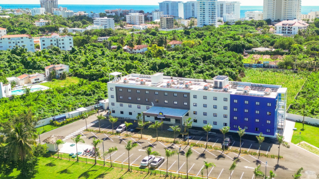 Grupo De Valle Anuncia su Cuarto Hotel Desarrollado en Menos de 36 Meses: El Primer Days Inn by Wyndham en la RD