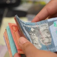 Dinero en efectivo.