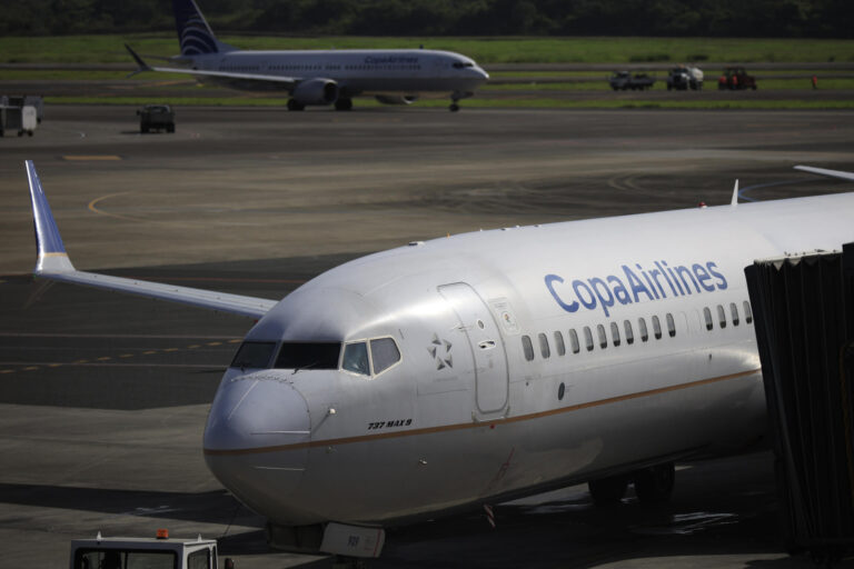 Copa Airlines extiende hasta el 15 de enero la suspensión de vuelos a Venezuela