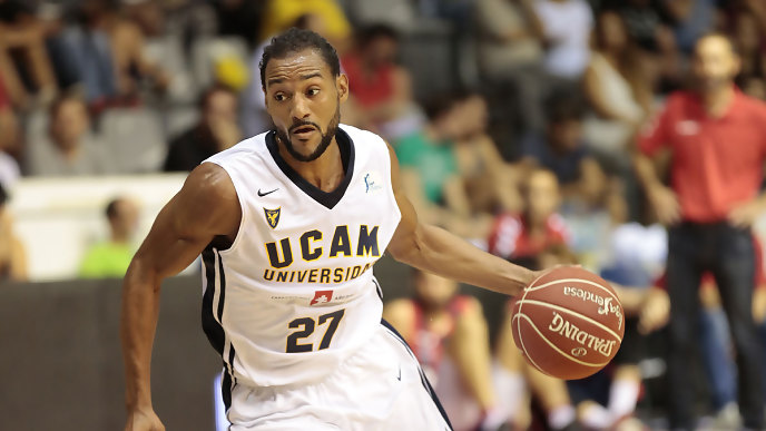 Retiran la camiseta del dominicano Sadiel Rojas del UCAM Murcia