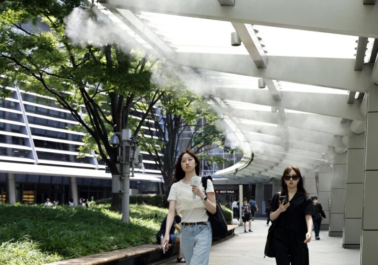 Más de 450 personas demandan al Gobierno japonés por no actuar contra el cambio climático