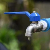 Asignan $42 millones para reemplazar tuberías de plomo en sistemas de agua potable en Puerto Rico