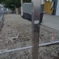 Alcalde Alex Díaz impide instalación de poste de Edenorte colocado sin permiso en plena acera en SFM