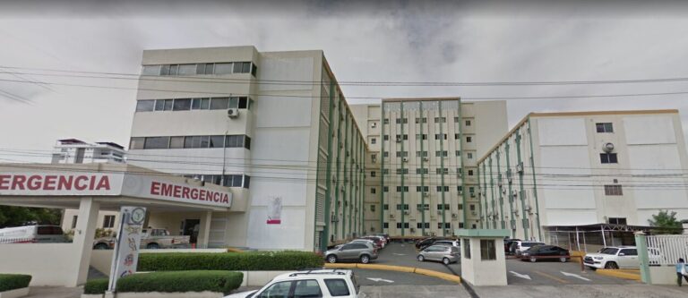 Bomberos controlan conato de incendio en área de consulta del hospital de las Fuerzas Armadas