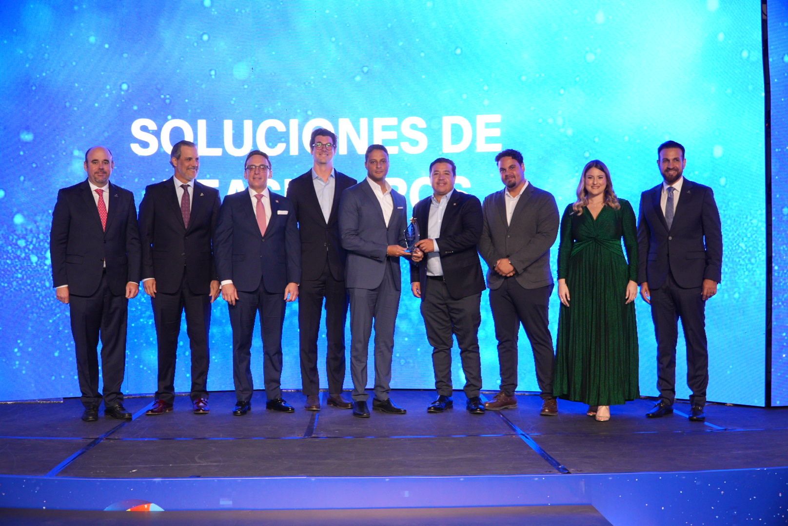La Colonial se alza con tres galardones en premios de Adocose