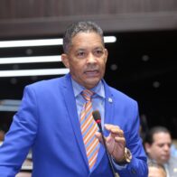 Diputado Eugenio Cedeño resalta desarrollo inmobiliario de Bayahíbe tras inauguración de nuevo parqueo