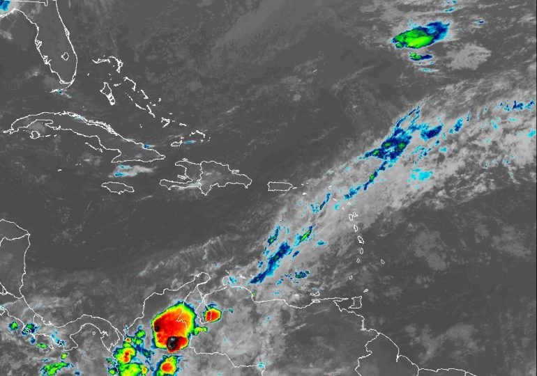 Vaguada provoca chubascos en varias provincias; Indomet prevé mejoría gradual del tiempo