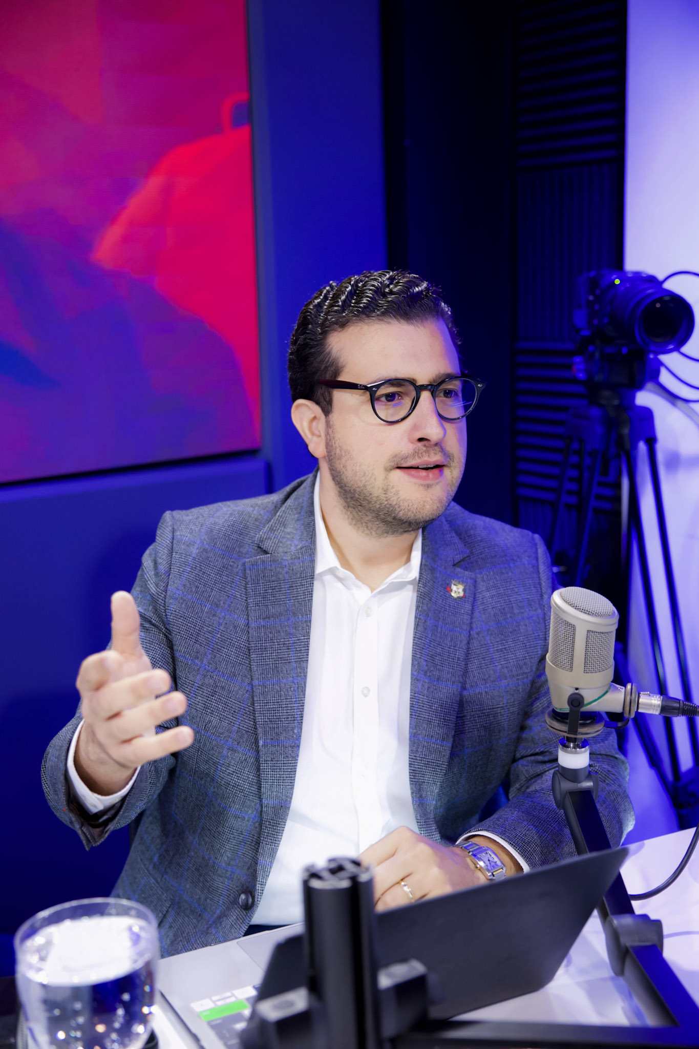Jorge Feliz Pacheco: "Yo creo que la corrupción va muy rápido y la Dirección de Ética está muy lenta"