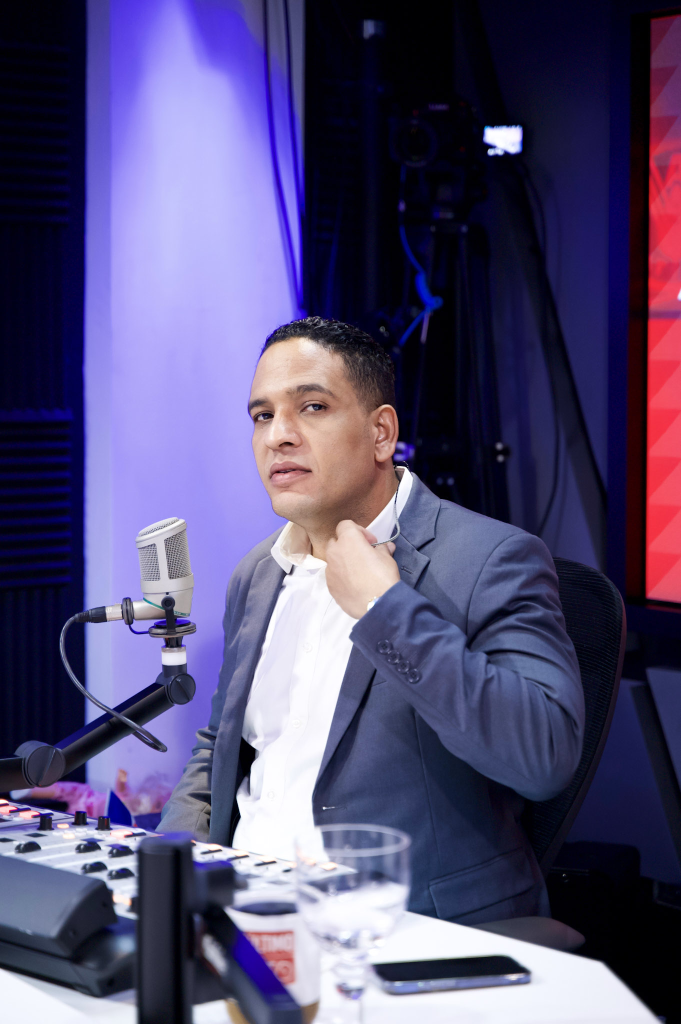 Hansel García afirma candidatura de Gonzalo Castillo dejaría a demás aspirantes del PLD como "litas Cortas"