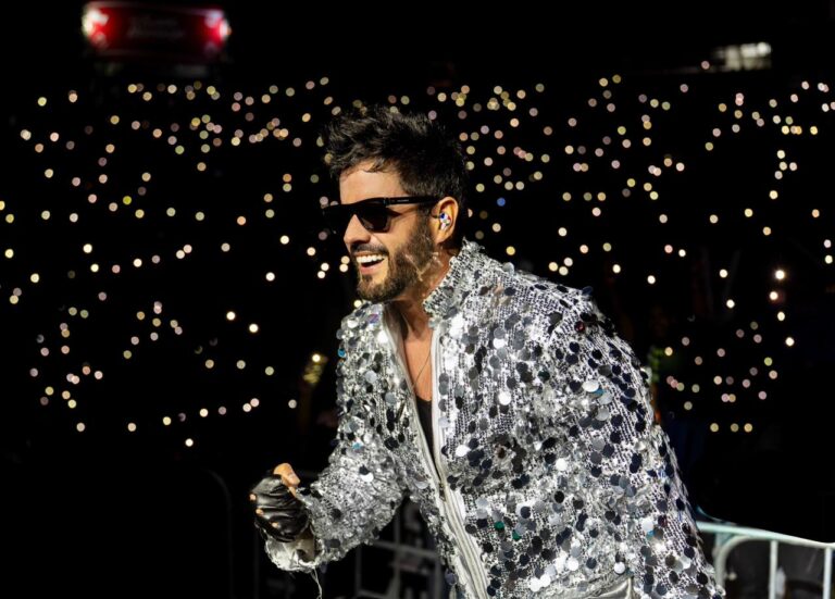 Manny Cruz celebra con éxito el Día del Merengue