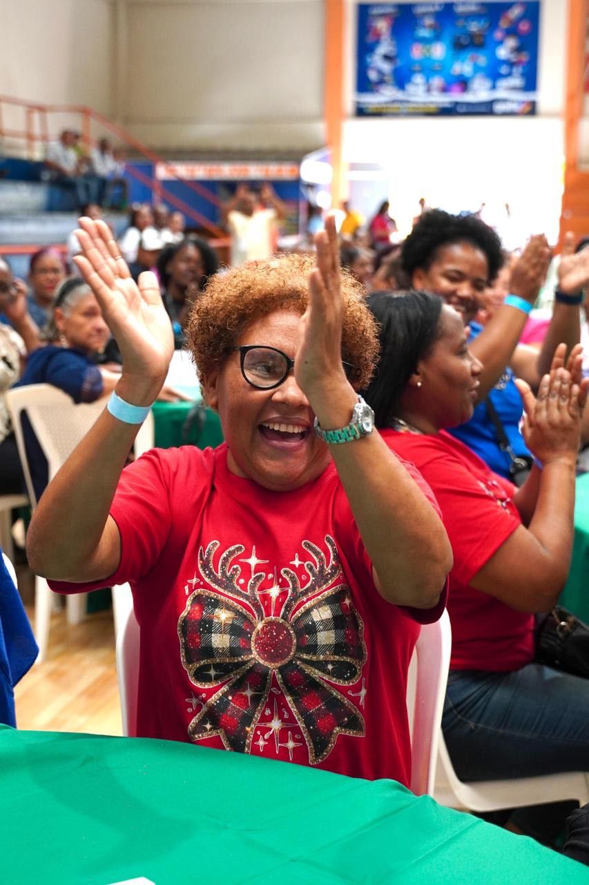 Gobierno entrega Bono Navideño a más de 1 millón de personas beneficiarias de Supérate