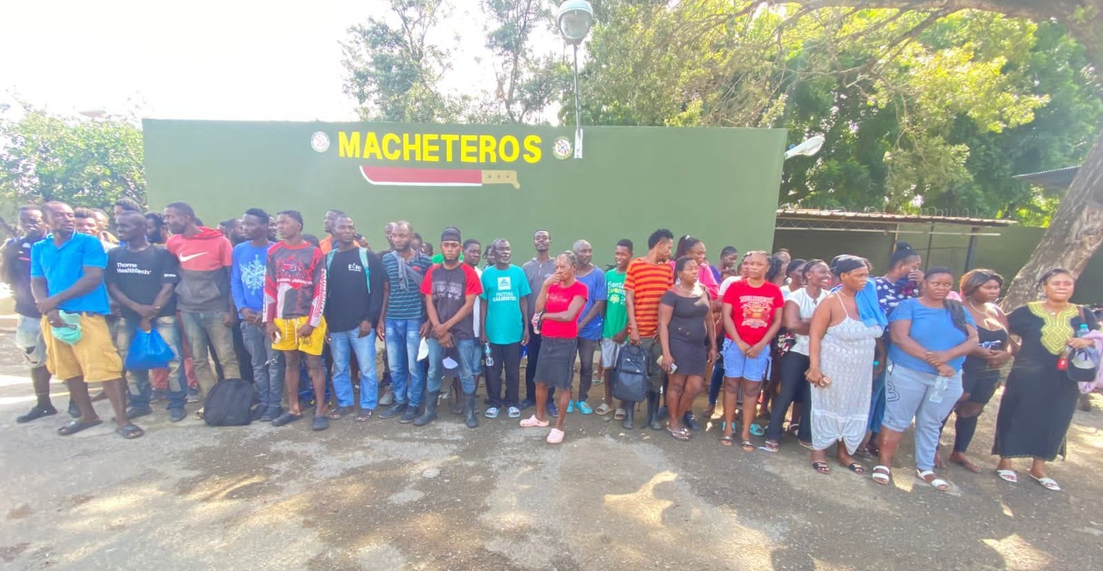 En comunidades de Valverde Ejército detiene a 129 migrantes haitianos indocumentados
