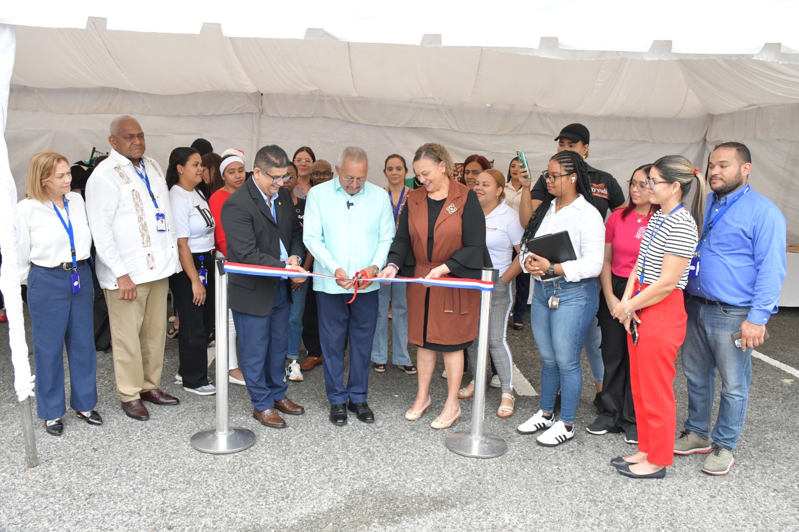 Director Salvador Ramos dio apertura del 4.º Bazar del proyecto Onapi Emprende