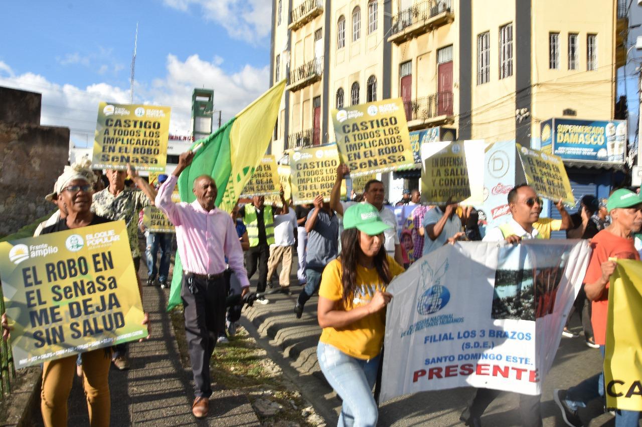 Frente Amplio realiza 6ta caminata en protesta por la corrupción en caso SENASA
