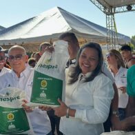 La Brisita Navideña” del Inespre llega a Azua con alimentos a precios justos