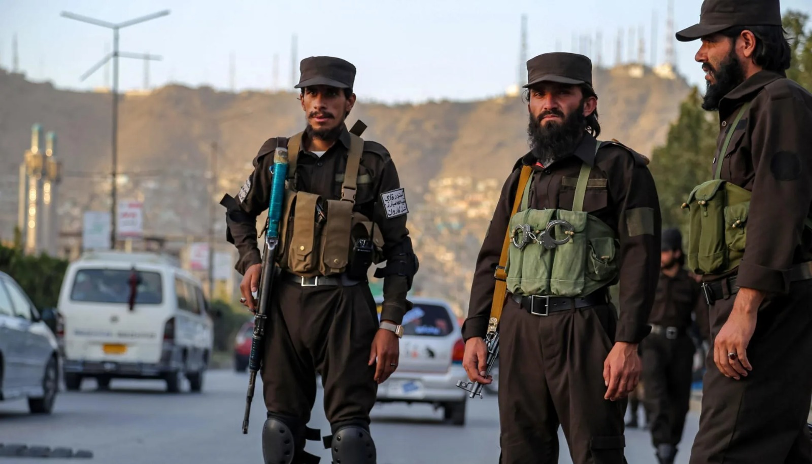 Matan a un policía y a un civil en un ataque a un equipo contra la polio en Pakistán