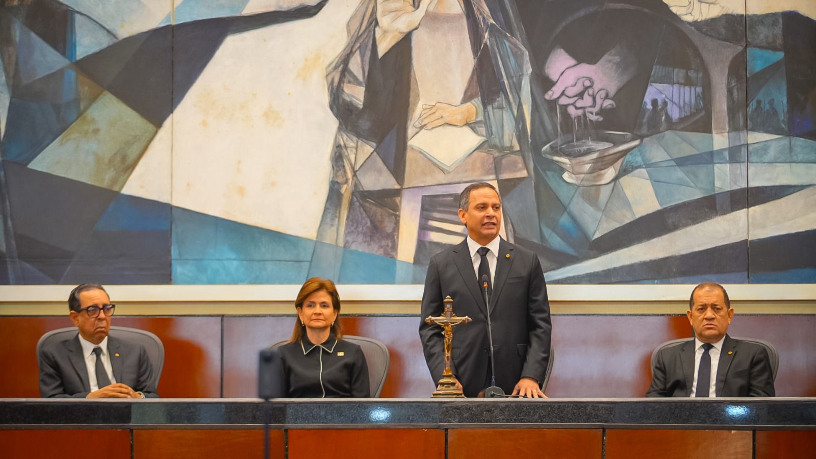 Henry Molina reafirma que la independencia judicial se basa en la Constitución y las leyes