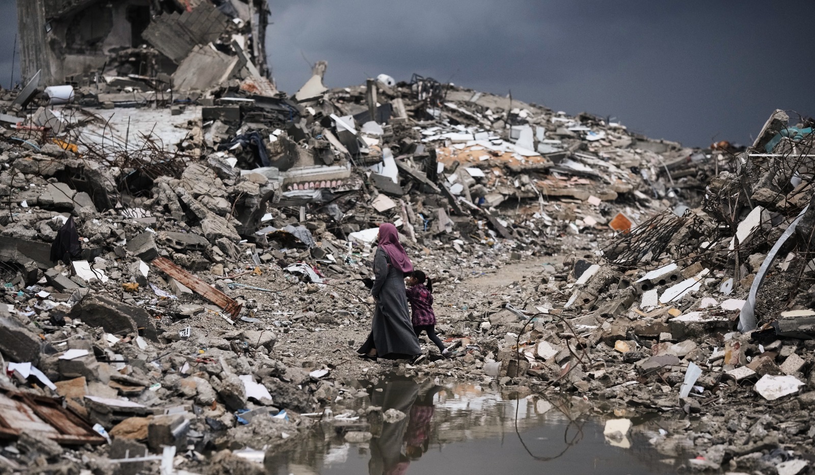 Defensa Civil de Gaza cifra en 17 los edificios derrumbados por las fuertes lluvias