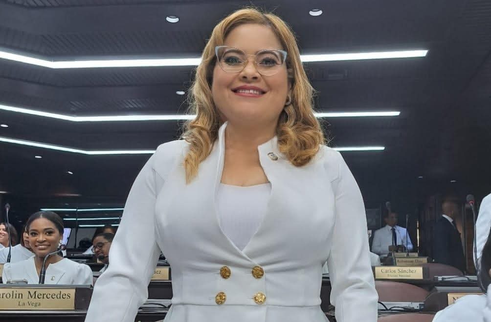 Grey Pérez exhorta a prudencia durante festividades navideñas