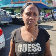 Familiares y comunitarios exigen justicia por muerte de joven en Villa Consuelo