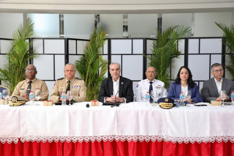 Presidente Abinader encabeza reunión de seguimiento al Plan de Seguridad Ciudadana