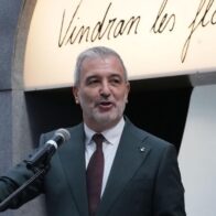 Piden retirar la beca para autores latinoamericanos anunciada por el alcalde de Barcelona