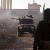 Irak anuncia arresto en Siria de dos yihadistas del EI en coordinación con Damasco y EEUU