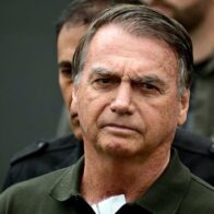 Defensa de Bolsonaro solicita autorización para que reciba fisioterapia en su celda