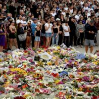 Australia rinde homenaje a las víctimas del atentado de Bondi