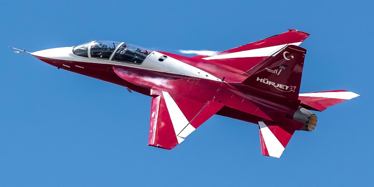 Turquía califica de hito histórico compra española de aviones turcos de entrenamiento