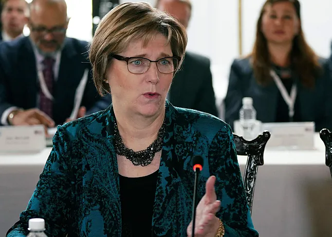 Washington elige a la diplomática conciliadora Laura Dogu para capitanear su embajada en Caracas