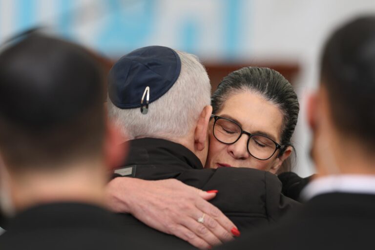 Israel da el último adiós a Ran Givlin y cierra el capítulo de los secuestrados