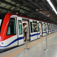 Suspenden servicio de Línea 2 del Metro tras mujer lanzarse a los rieles