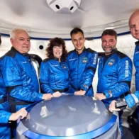 El empresario español Alberto Gutiérrez viaja con éxito al espacio en una misión de Blue Origin