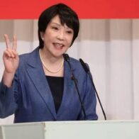 Líder japonesa se plantea disolver Parlamento y convocar elecciones en enero, según medios
