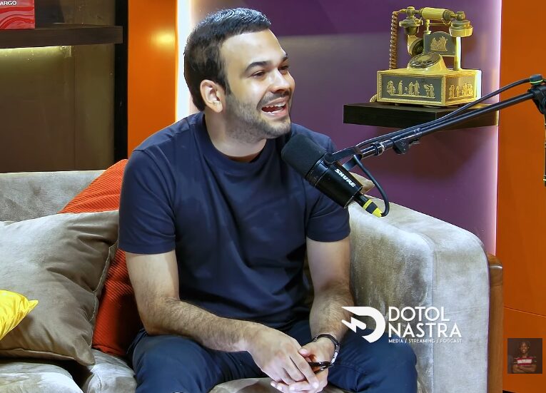 Eduardo Saint-hilaire se sincera sobre sus vacíos emocionales y el impacto de la pérdida de su madre