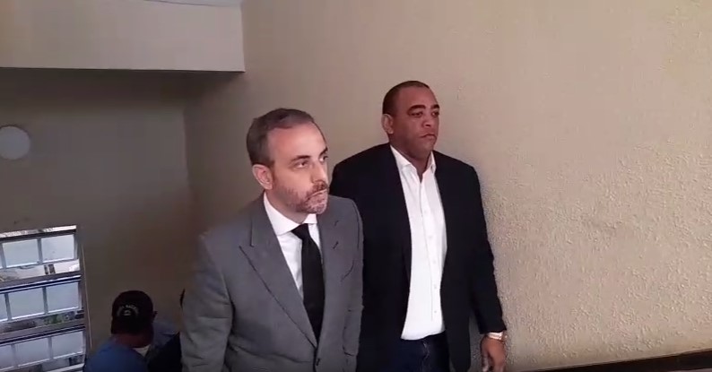 Hermanos Espaillat asisten al Palacio de Justicia por solicitud de peritaje independiente en caso Jet Set