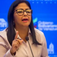 Delcy Rodríguez y la alianza chavista se comprometen con «el rescate» de Nicolás Maduro y su esposa