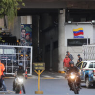 Familiares visitan a presos políticos en Venezuela por primera vez desde sus detenciones